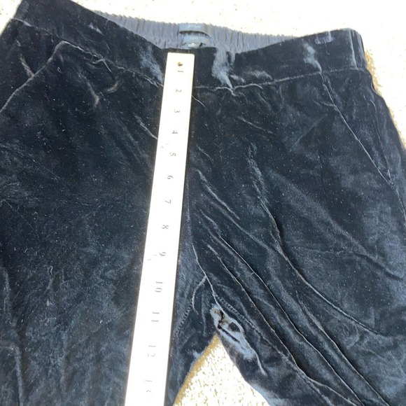 J. Crew Pull-on easy pants in velvet/velour sz 8 black Poll on elastic waist - Picture 4 of 9